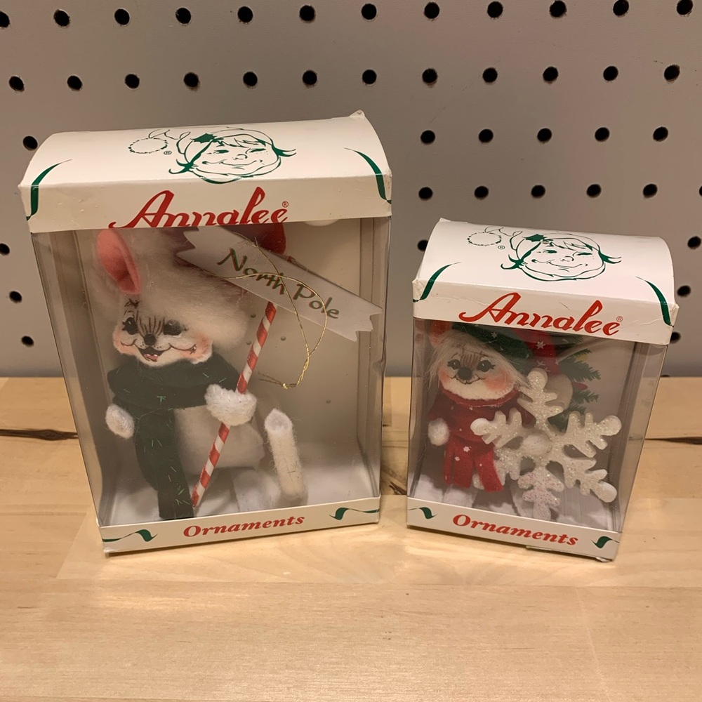 NWT-BUNDLE OF 2 2007 ANNALEE MOUSE ORNAMENT WITH A SNOWFLAKE & NORTHPOLE